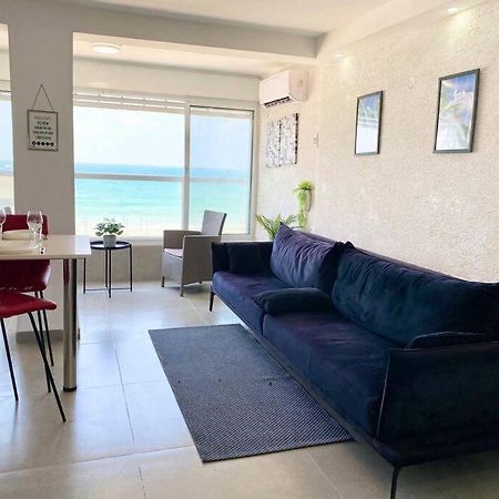 Seaside Cozy Apartment Хайфа Екстериор снимка